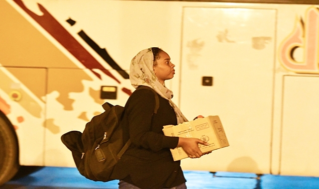 برنامج الأغذية العالمي في مصر يوفر المساعدات للأشخاص الفارّين من العنف في السودان