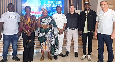 زيارة ملك وملكة غانا إلى مستشفى جامعة أطلس: التعاون الصحي مع تركيا على جدول الأعمال